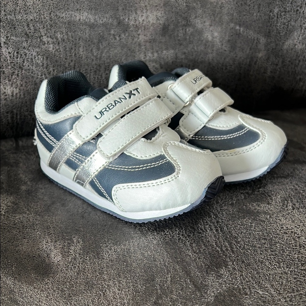 Urban Outfitters White and Gray Velcro Sneakers